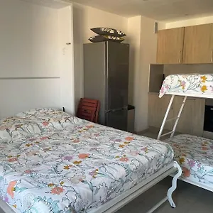 T1 Neuf Balcon 700 M De La Parking Wifi Draps Six-Fours-les-Plages